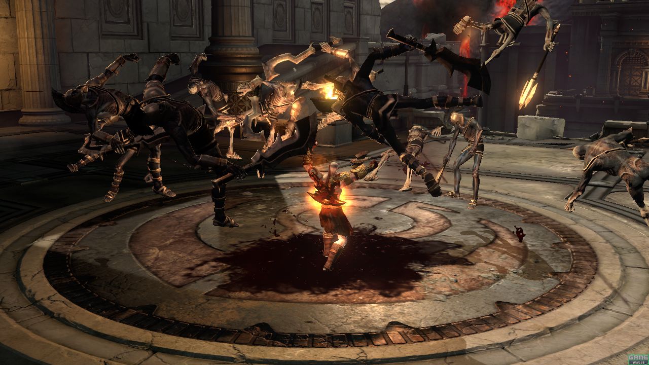 God of War 3 : Kratos découpe en images