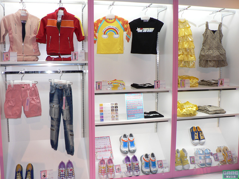 Sega habille les petites filles japonaises