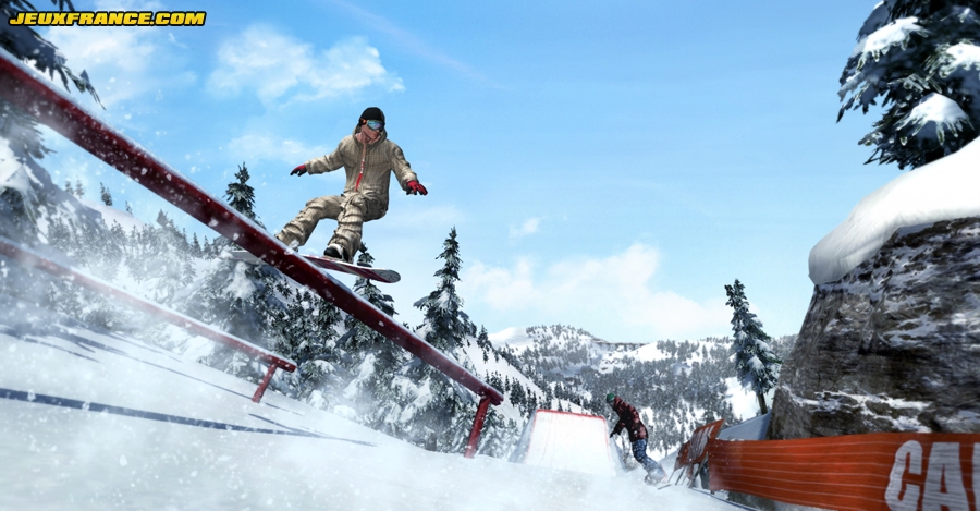 Shaun White Snowboarding