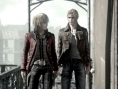 Resonance of Fate s'exhibe abondamment