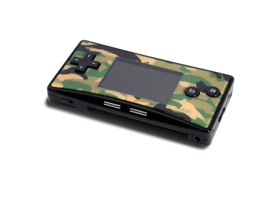 Trois spots TV pour la GBA Micro