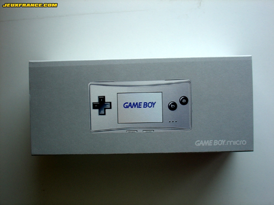 La Game Boy Micro arrive en Europe
