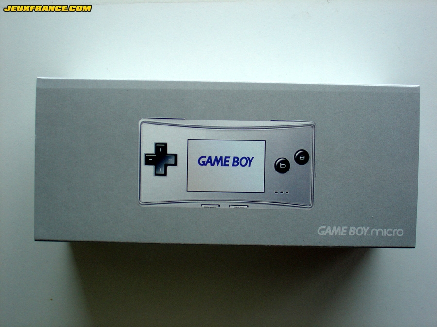 La Game Boy Micro arrive en Europe
