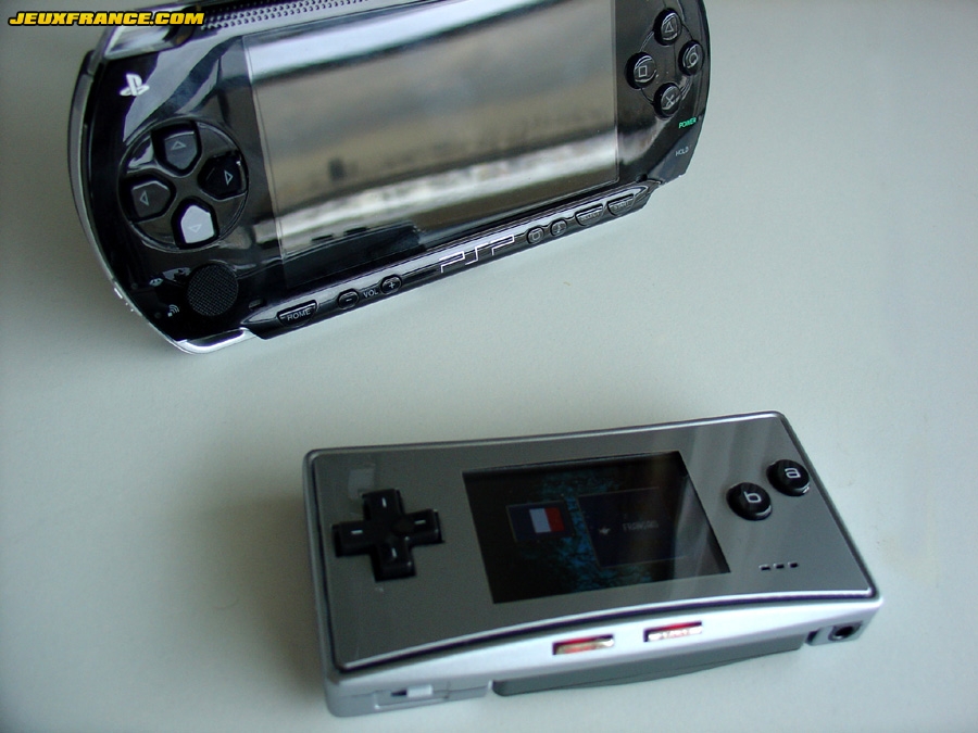 La Game Boy Micro arrive en Europe
