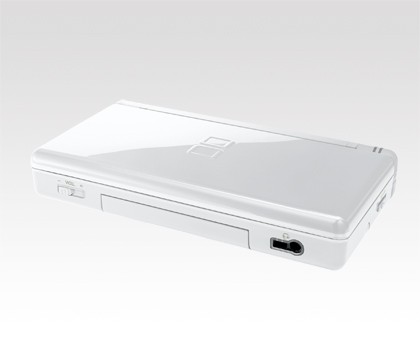 Nintendo DS Lite en trois couleurs