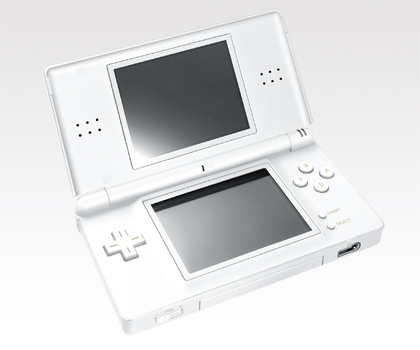 Nintendo DS Lite en trois couleurs