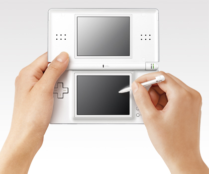 Nintendo DS Lite en trois couleurs