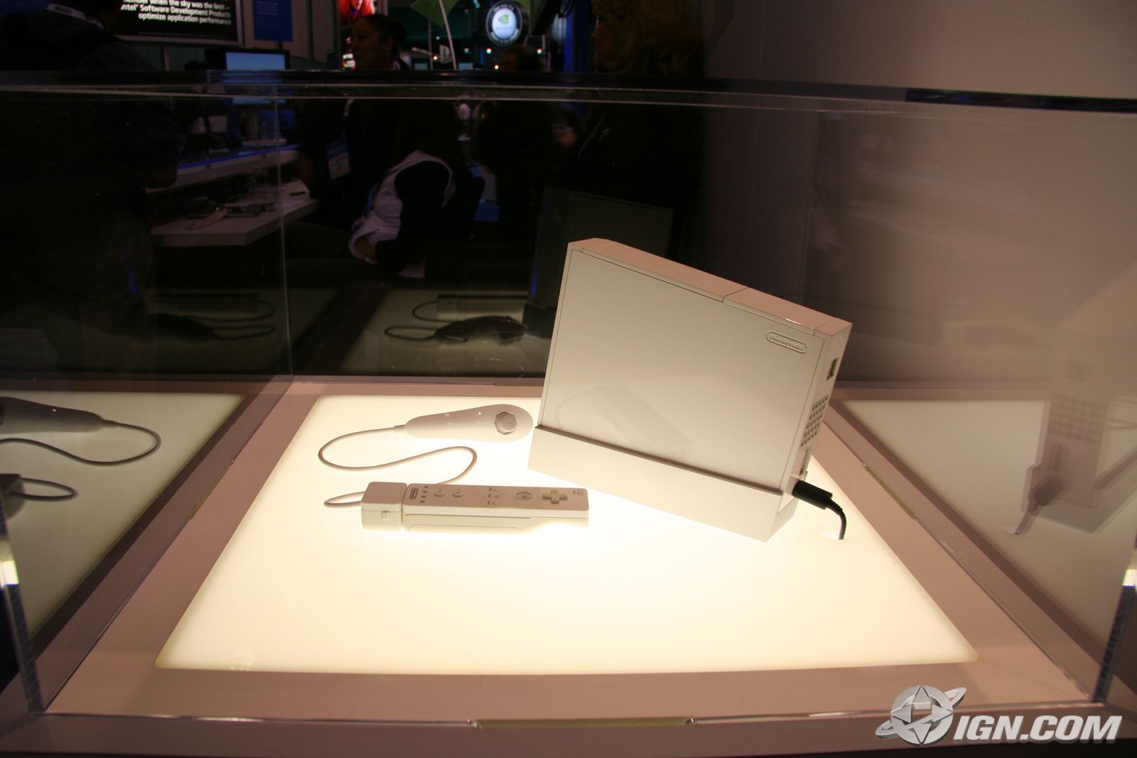 Photos de la Nintendo Revolution !