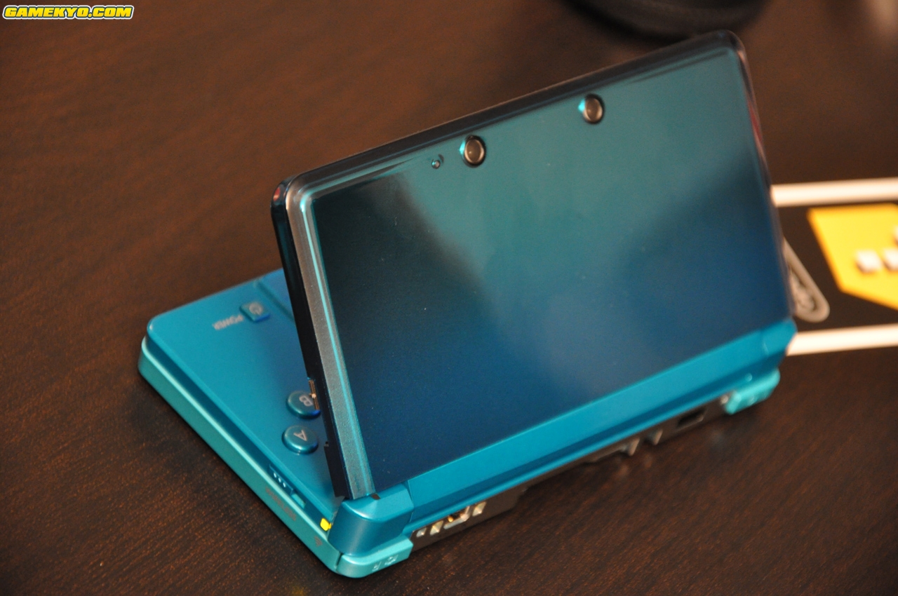 Nintendo 3DS : premières images de la version française !