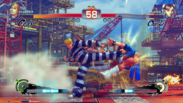 Super Street Fighter IV : Cody atomise Chun Li