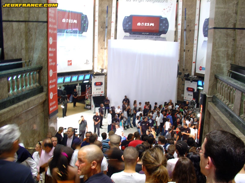Lancement de la PSP au Virgin