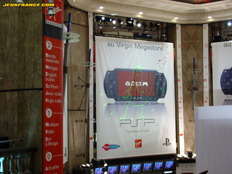 Lancement de la PSP au Virgin