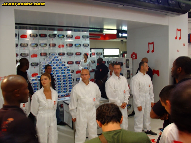 Lancement de la PSP au Virgin