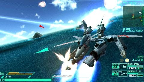Macross Triangle Frontier : avalanche d'images