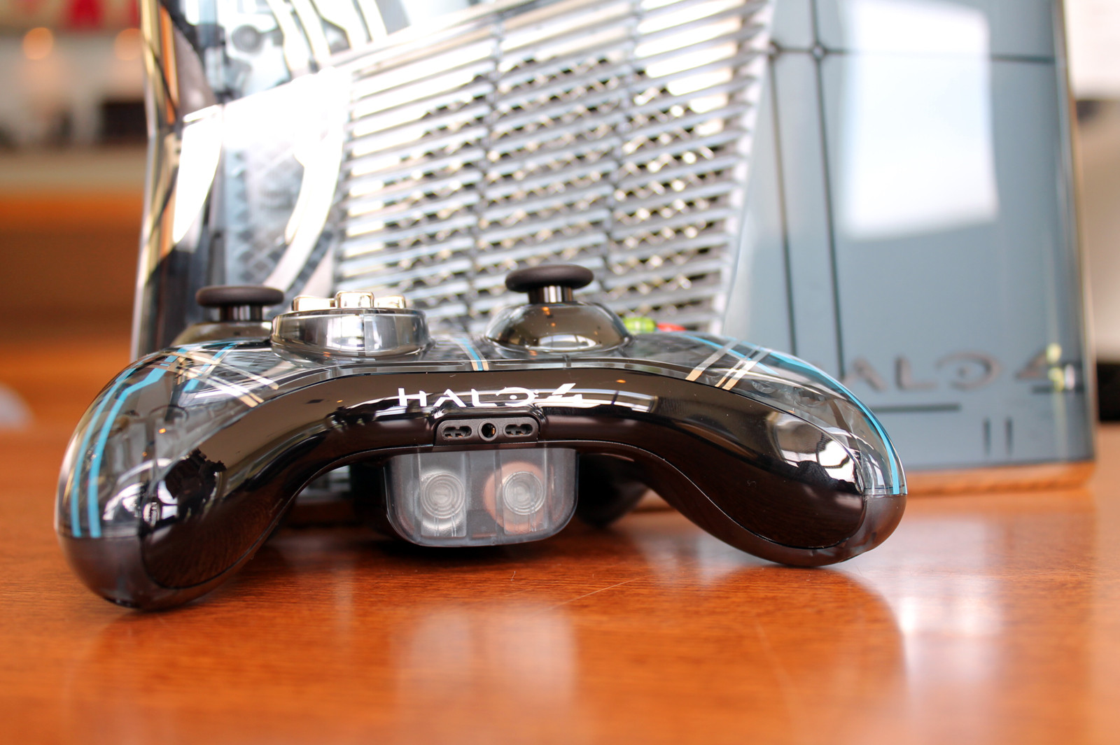 Halo 4 : d'autres visuels du modèle collector