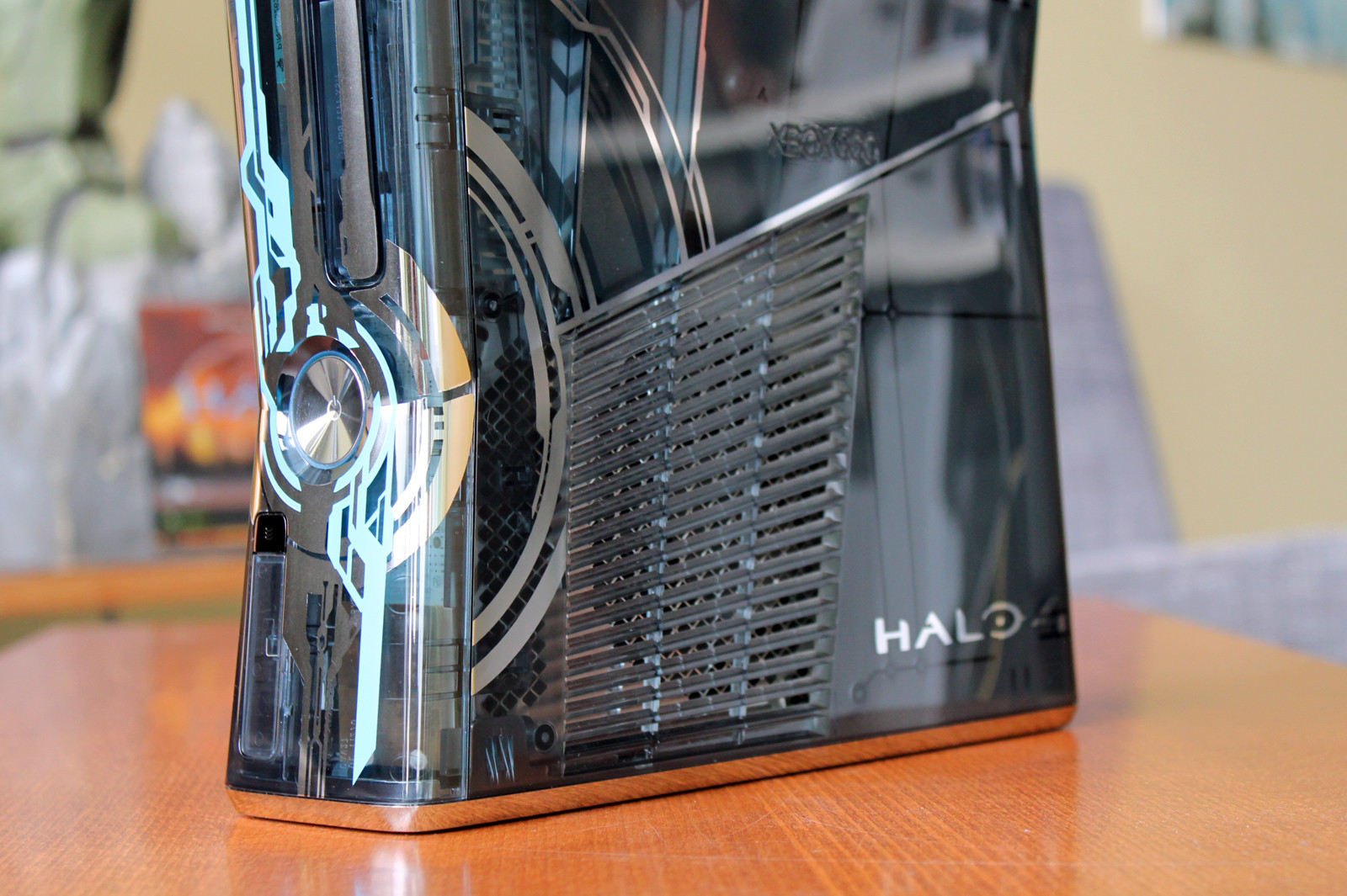 Halo 4 : d'autres visuels du modèle collector