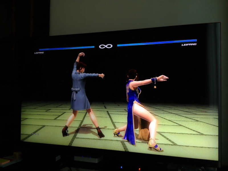 Dead or Alive 5 : Mila se montre timidement