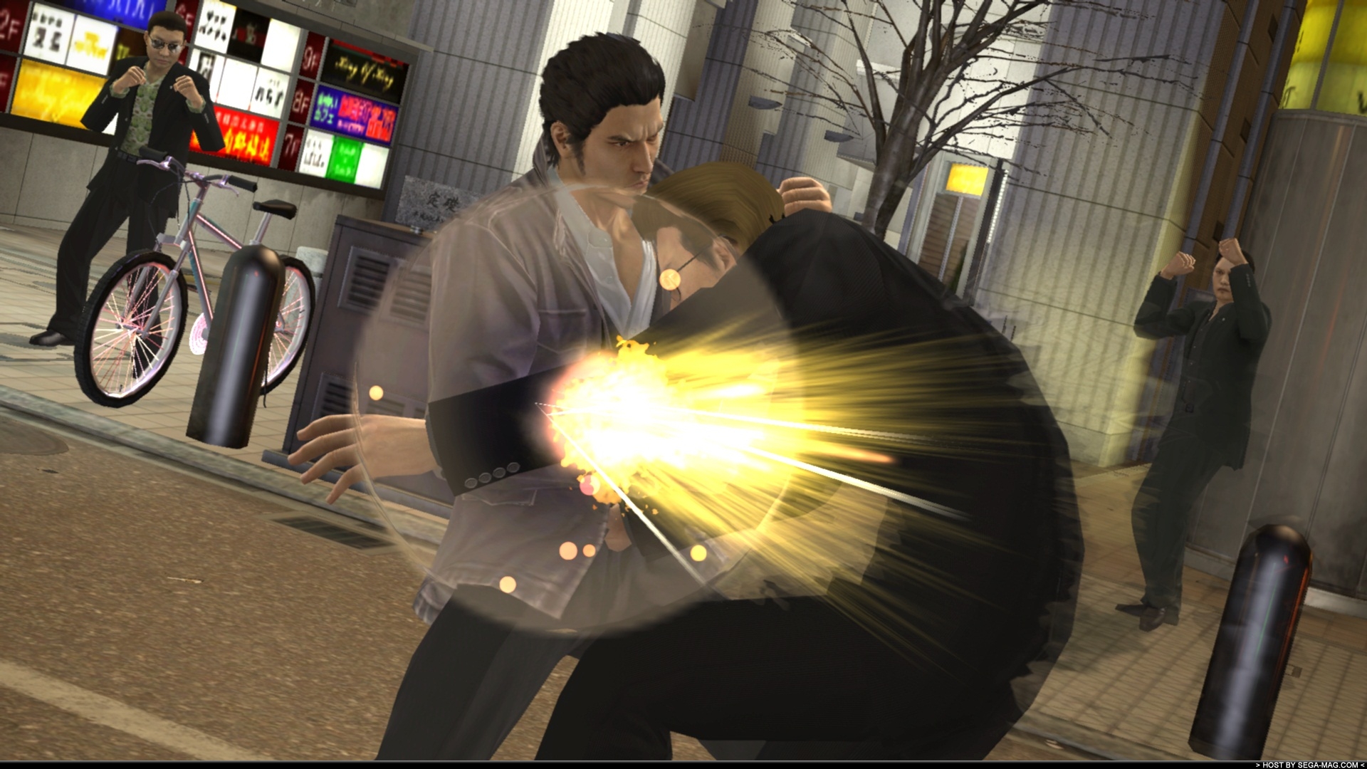 Yakuza 5 distribue les coups en images